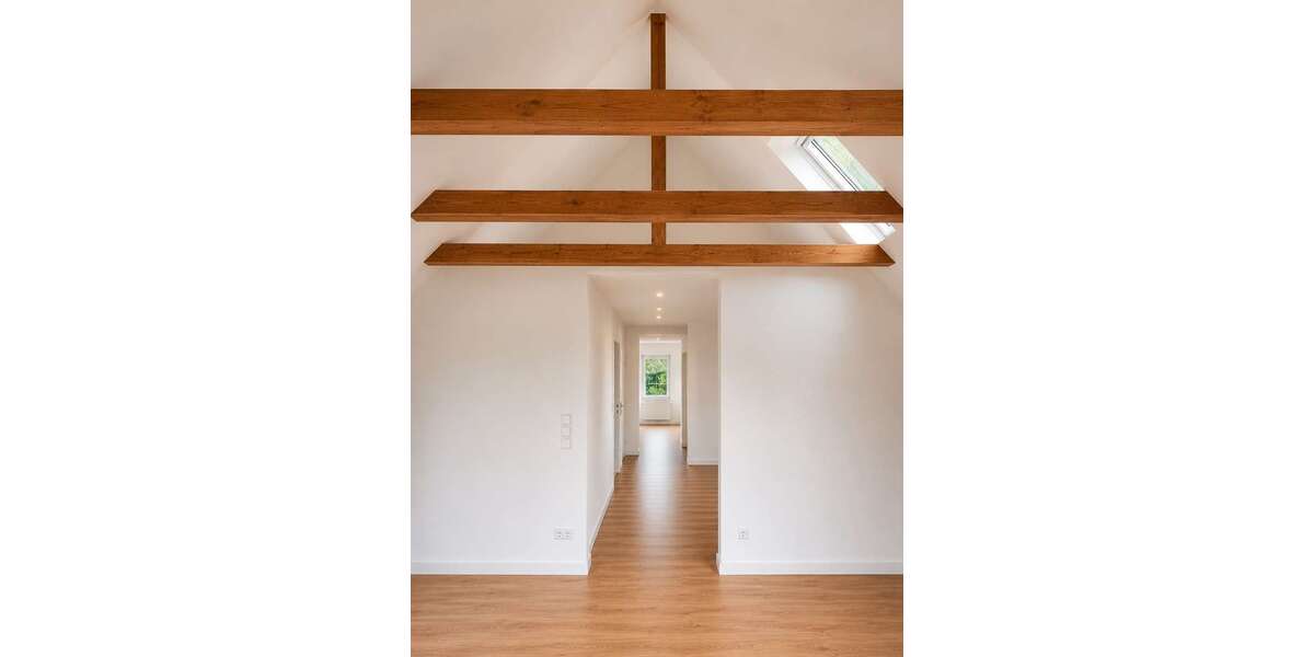 Etagenwohnung Viersen Hülsdonk - 3 Zimmer, 126 m&sup2;, 1.507&euro; | Angebot:26901504