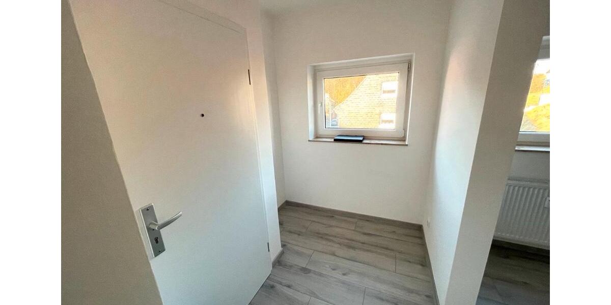 Dachgeschoßwohnung Hückelhoven - 2 Zimmer, 42 m&sup2;, 575&euro; | Angebot:26032961