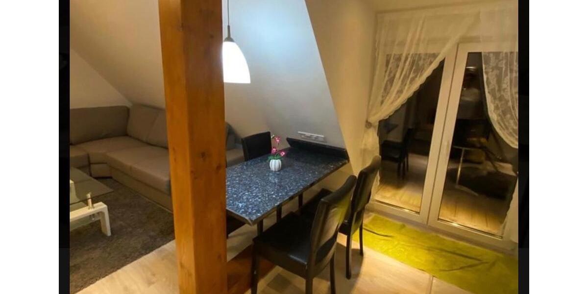 Dachgeschoßwohnung Düsseldorf Stadtbezirk 5 - 3 Zimmer, 85 m&sup2;, 1.450&euro; | Angebot:25427401