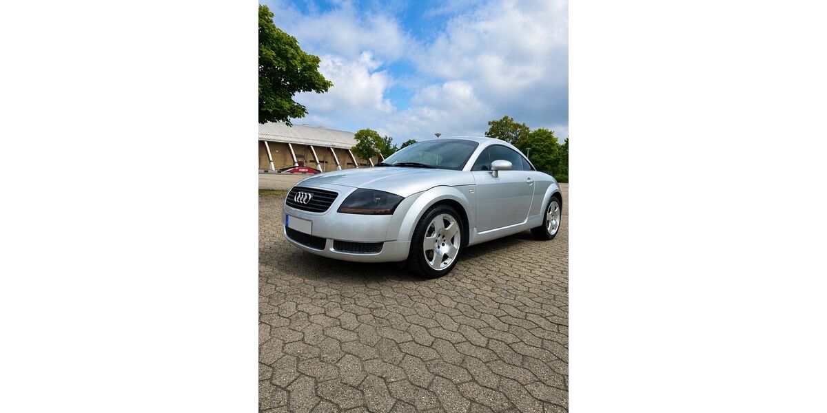 Audi TT 295.370 km 3.490 &euro; Neuss 41464
