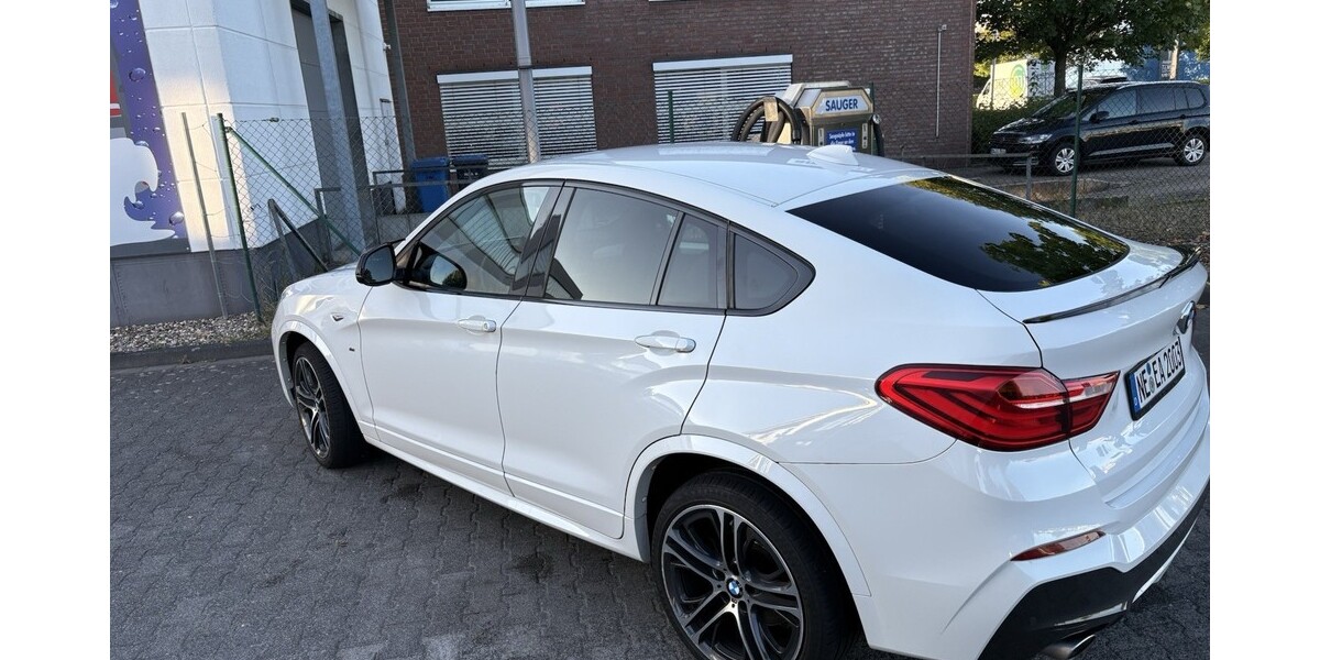 BMW X4 119.000 km 19.500 &euro; Neuss 41460