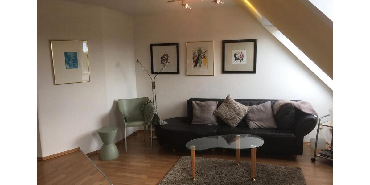 Dachgeschoßwohnung Moers - 2 Zimmer, 42 m&sup2;, 480&euro; | Angebot:26612281