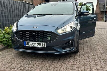 Ford S-Max 30.500 km 30.300 &euro; Korschenbroich 41352
