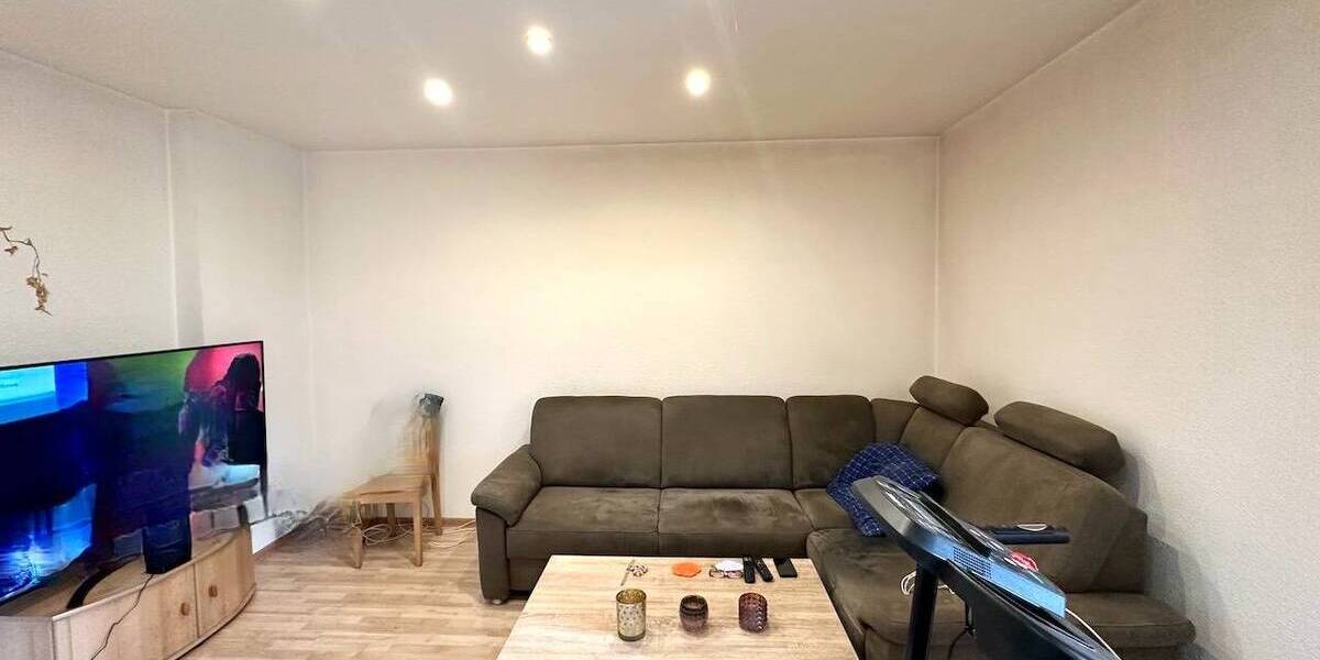 Mehrfamilienhaus, Wohnhaus Neuss Norf - 6 Zimmer, 156 m&sup2;, 398.000&euro; | Angebot:26641441