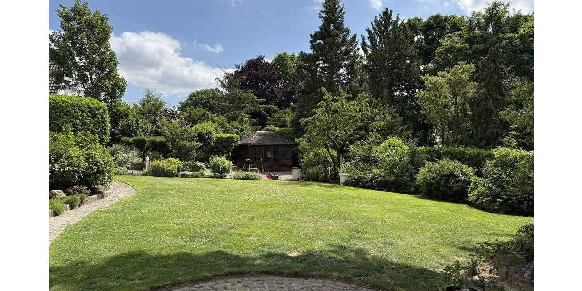 Einfamilienhaus Mönchengladbach Odenkirchen - 7 Zimmer, 320 m&sup2;, 1.150.000&euro; | Angebot:25669263