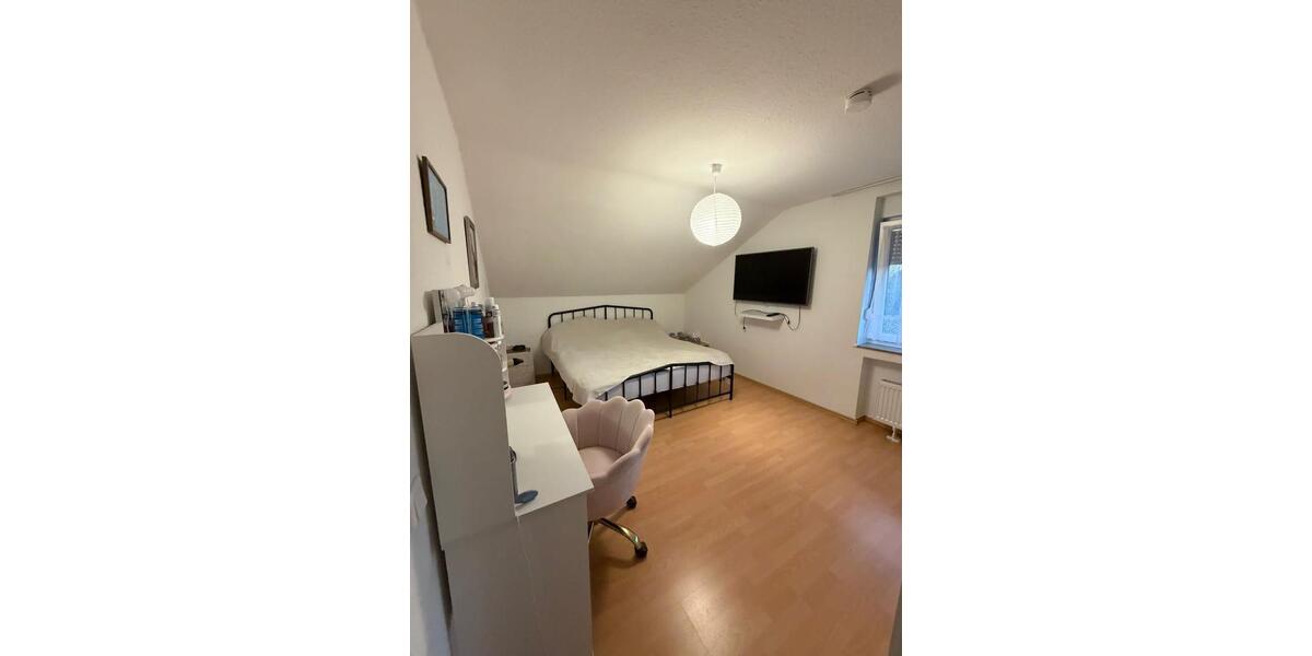 Dachgeschoßwohnung Heinsberg - 2 Zimmer, 70 m&sup2;, 790&euro; | Angebot:25882218