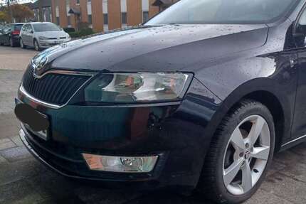 Skoda Rapid/Spaceback 155.800 km 5.995 &euro; Furth-Mitte (Neuss) 41462