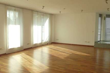 Wohnung Meerbusch Niederdonk - 5 Zimmer, 174 m&sup2;, 2.500&euro; | Angebot:26013088