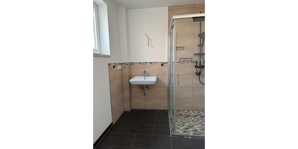 Erdgeschoßwohnung Heinsberg - 2 Zimmer, 75 m&sup2;, 700&euro; | Angebot:25291657