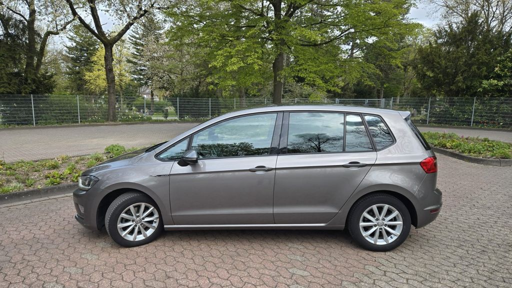 VW Golf Sportsvan 110.000 km 13.700 &euro; Mönchengladbach 41239