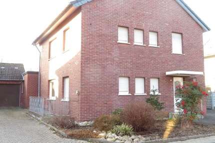 Haus Erkelenz - 7 Zimmer, 168 m&sup2;, 347.000&euro; | Angebot:25758236