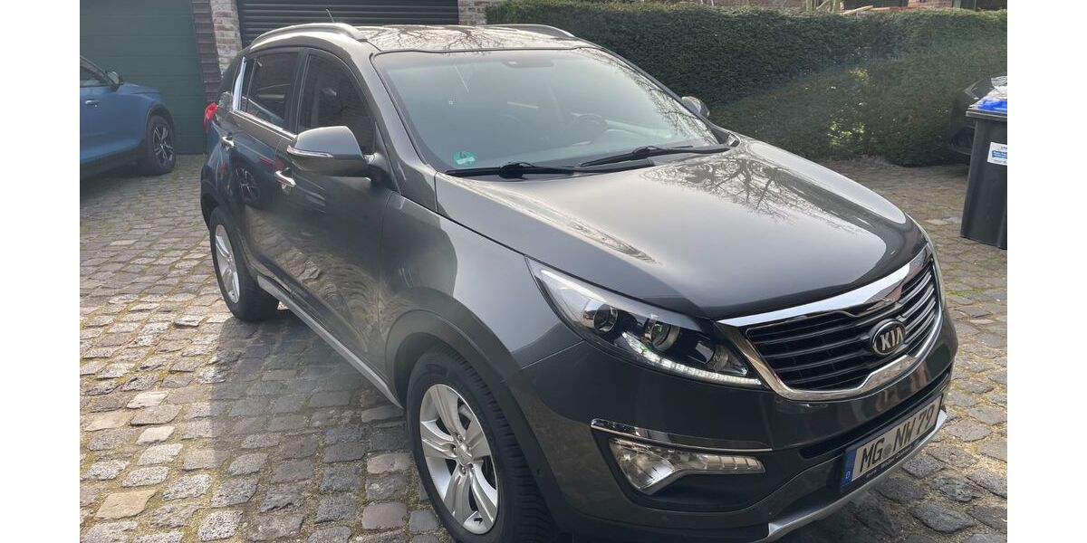 Kia Sportage 93.000 km 10.800 &euro; Mönchengladbach 41063
