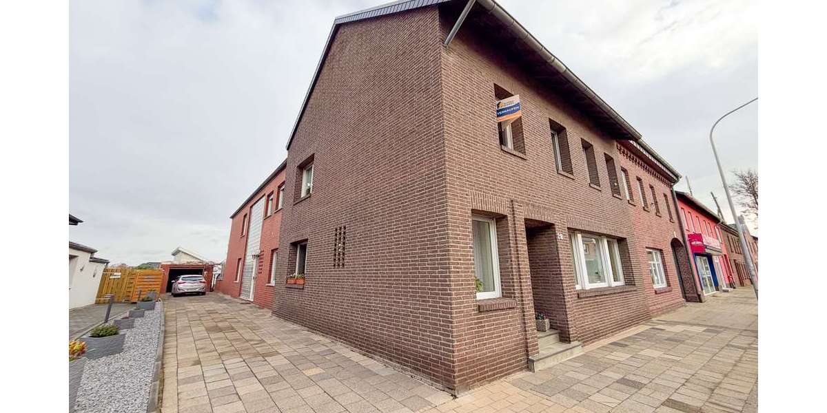 Einfamilienhaus Heinsberg - 7 Zimmer, 345 m&sup2;, 299.000&euro; | Angebot:23743399