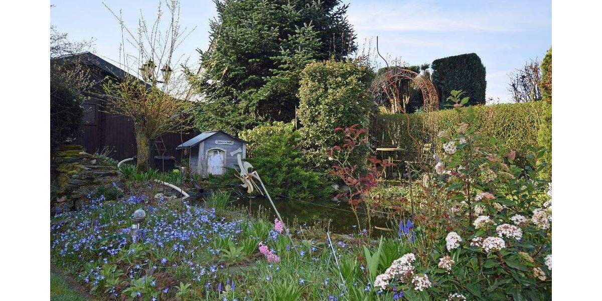 Mehrfamilienhaus, Wohnhaus Brüggen - 8 Zimmer, 153 m&sup2;, 393.000&euro; | Angebot:25742476