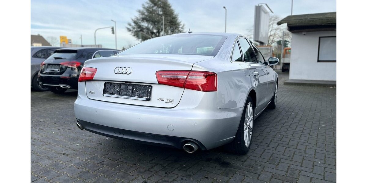 Audi A6 / 45 TDI / quattro / KeylessGo / Matrix 110.000 km 19.490 &euro; Mönchengladbach 41066