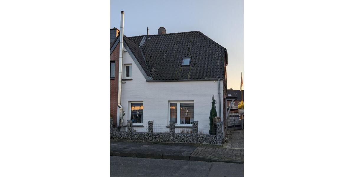 Doppelhaushälfte Geldern - 4 Zimmer, 104 m&sup2;, 295.000&euro; | Angebot:25332052