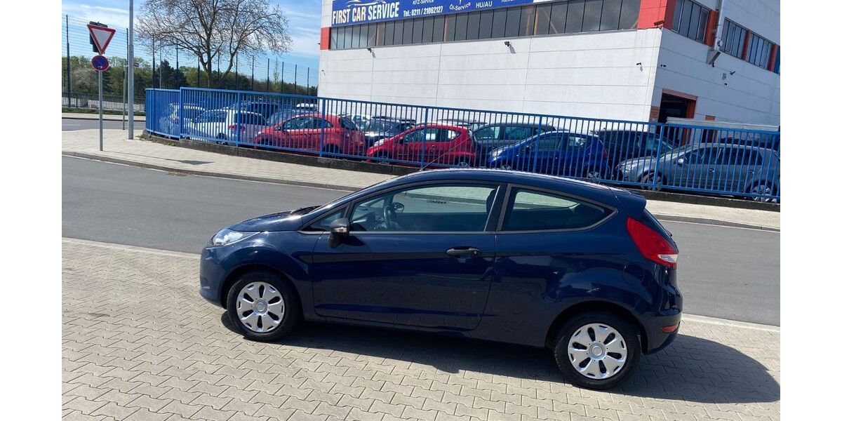 Ford Fiesta 144.999 km 4.299 &euro; Düsseldorf 40599