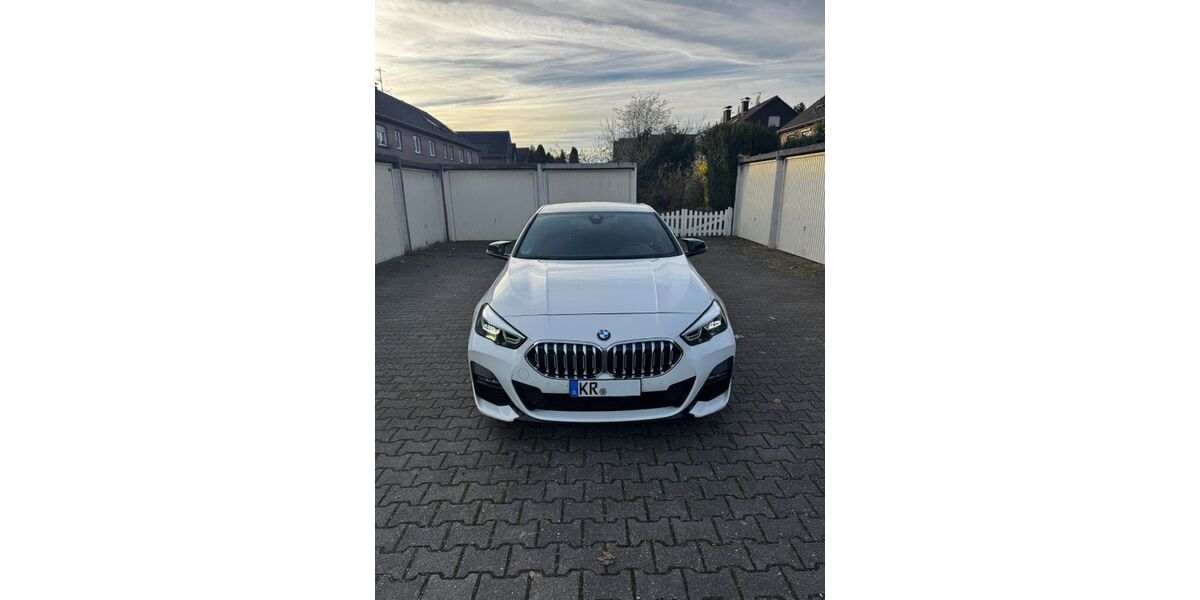 BMW 220 Gran Coupé 130.500 km 21.500 &euro; Krefeld 47829