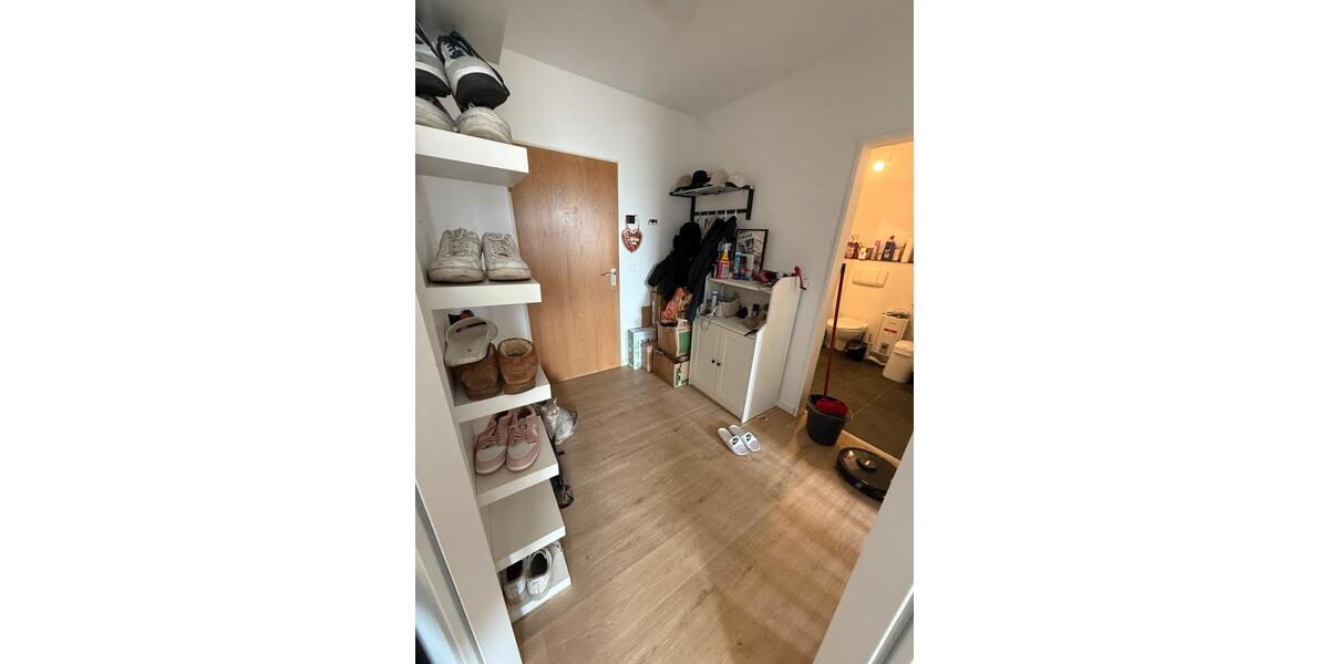 Etagenwohnung Neuss Gnadental - 2 Zimmer, 50 m&sup2;, 900&euro; | Angebot:26020375