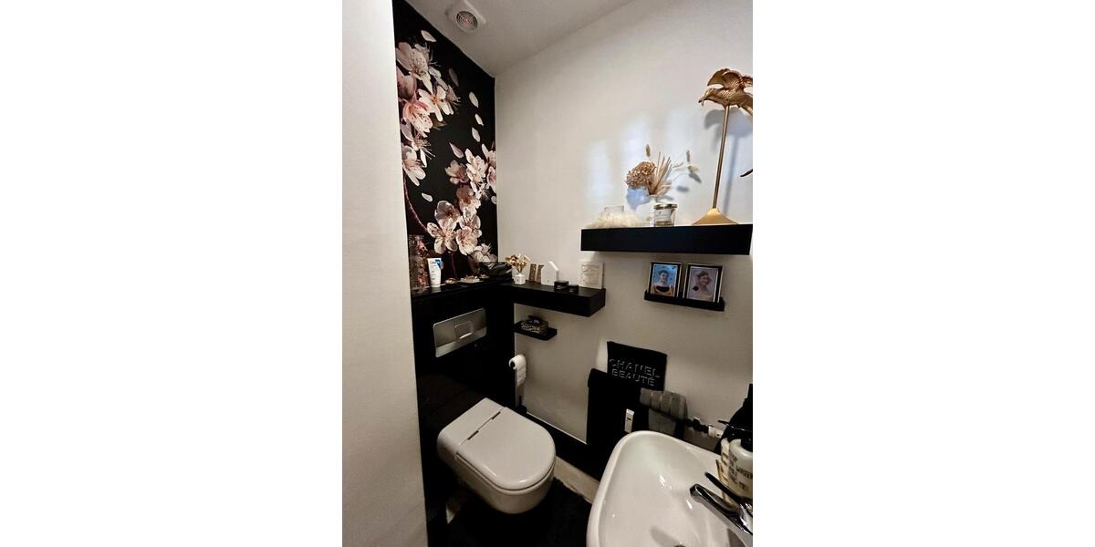 Erdgeschoßwohnung Düsseldorf Düsseltal - 2.5 Zimmer, 106 m&sup2;, 699.000&euro; | Angebot:25393807