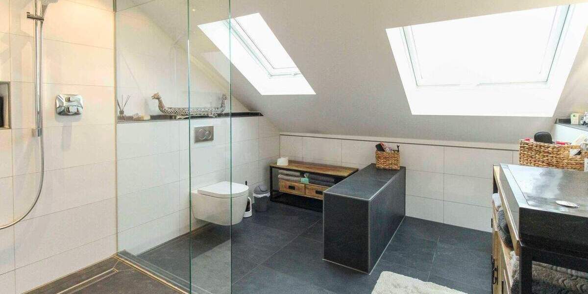 Einfamilienhaus Viersen Dülken - 9 Zimmer, 595.000&euro; | Angebot:25800319