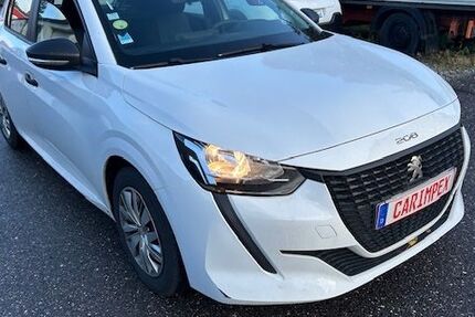 Peugeot 208 110.000 km 9.800 &euro; Mönchengladbach 41199