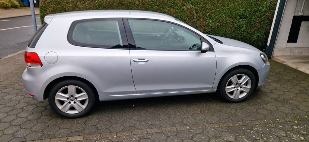 VW Golf 92.000 km 3.800 &euro; Wegberg 41844