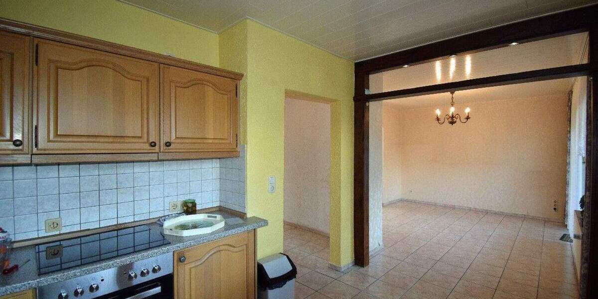 Mehrfamilienhaus, Wohnhaus Brüggen - 8 Zimmer, 153 m&sup2;, 393.000&euro; | Angebot:25696815