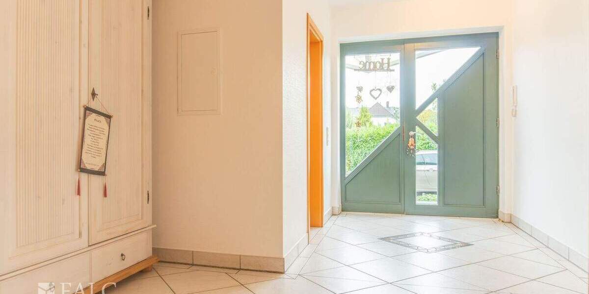 Mehrfamilienhaus, Wohnhaus Wegberg - 8 Zimmer, 267 m&sup2;, 749.500&euro; | Angebot:25735398