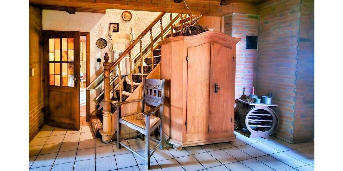 Einfamilienhaus Viersen Rahser - 8 Zimmer, 240 m&sup2;, 295.000&euro; | Angebot:26658608
