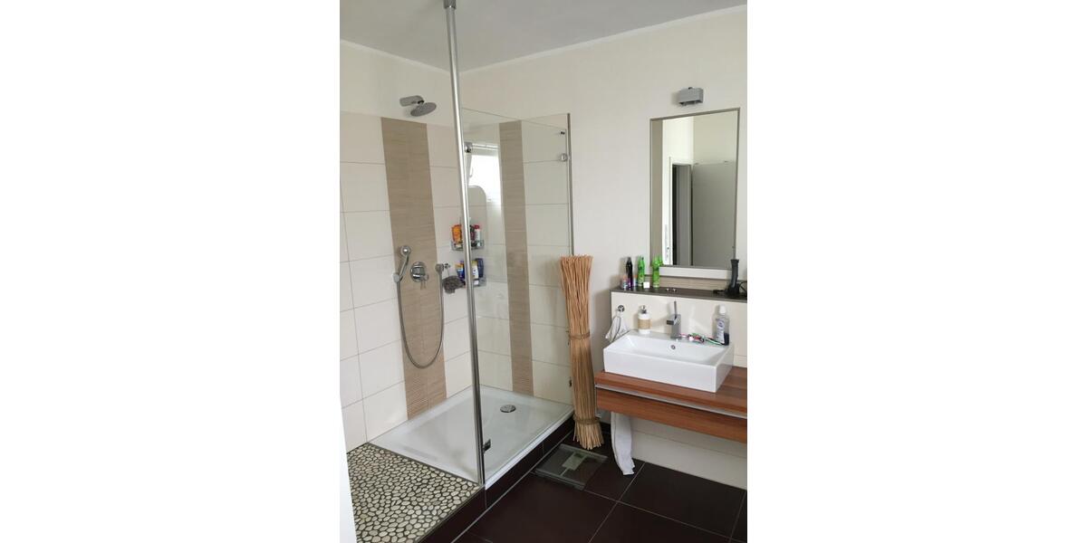 Bungalow Mönchengladbach Nord - 3.5 Zimmer, 115 m&sup2;, 599.000&euro; | Angebot:27112366