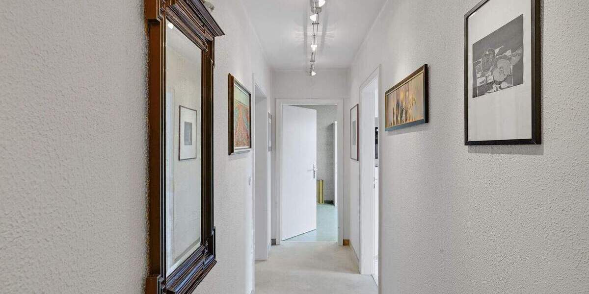 Einfamilienhaus Kaarst Vorst - 8 Zimmer, 272 m&sup2;, 849.000&euro; | Angebot:25694672