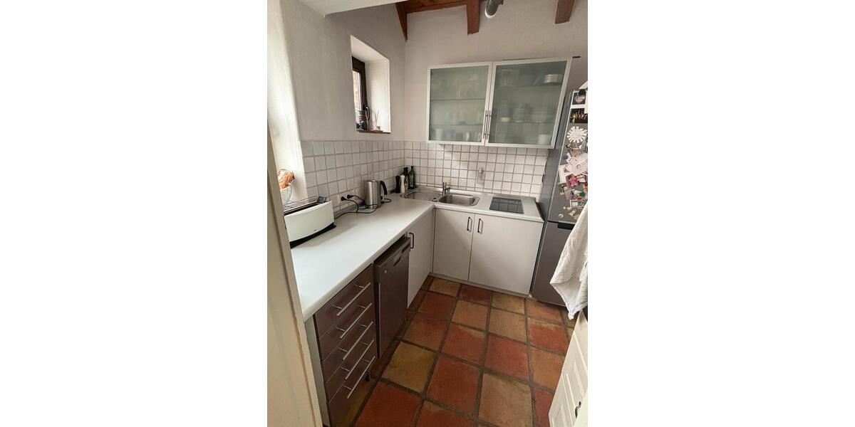 Etagenwohnung Düsseldorf Lörick - 2.5 Zimmer, 65 m&sup2;, 1.470&euro; | Angebot:26030045