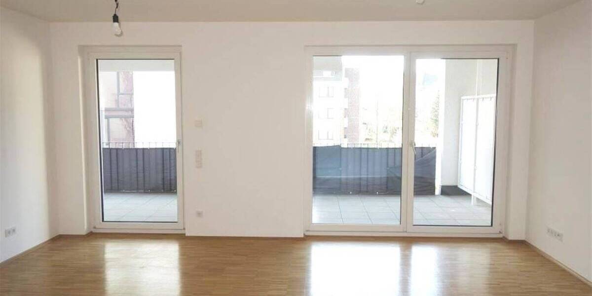 Etagenwohnung Mönchengladbach Stadtmitte - 4 Zimmer, 113 m&sup2;, 1.499&euro; | Angebot:26545278
