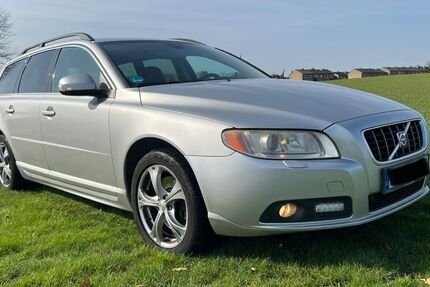 Volvo V70 214.200 km 8.500 &euro; Viersen 41748
