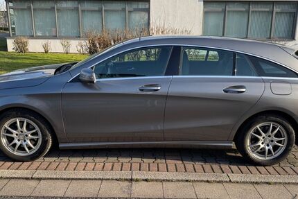 Mercedes-Benz CLA 220 Shooting Brake 173.500 km 14.200 &euro; Neuss 41462