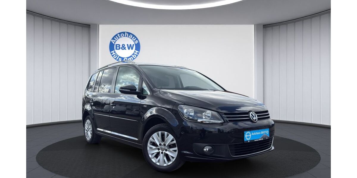 VW Touran 157.231 km 8.499 &euro; Krefeld 47805