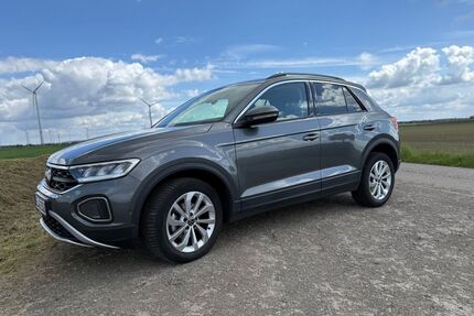 VW T-Roc 20.000 km 19.990 &euro; Rheurdt 47509