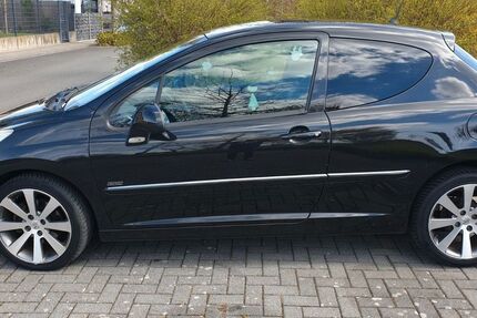 Peugeot 207 258.267 km 1.950 &euro; Erkelenz 41812