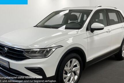 VW Tiguan 49.649 km 23.500 &euro; Düsseldorf 40233