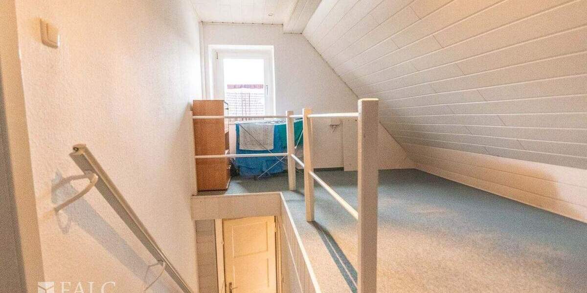 Mehrfamilienhaus, Wohnhaus Schwalmtal Amern - 6 Zimmer, 134 m&sup2;, 249.900&euro; | Angebot:25698265