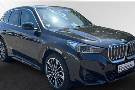 BMW iX1 35.491 km 41.850 &euro; Geldern 47608