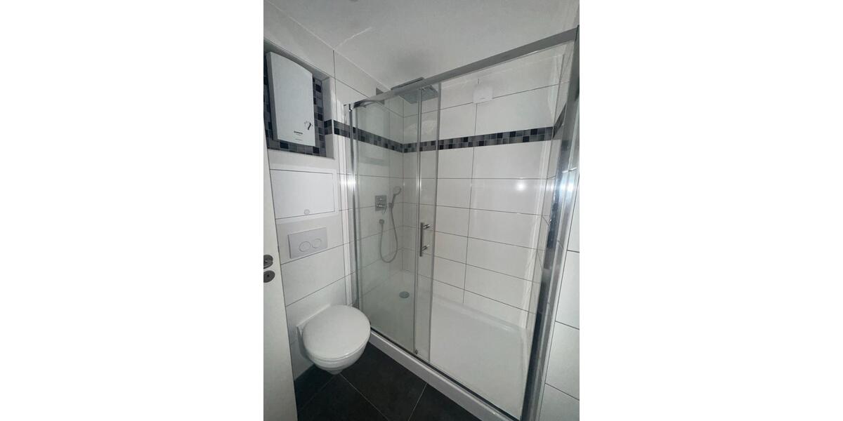 Dachgeschoßwohnung Krefeld Benrad - 2 Zimmer, 60 m&sup2;, 725&euro; | Angebot:26030039