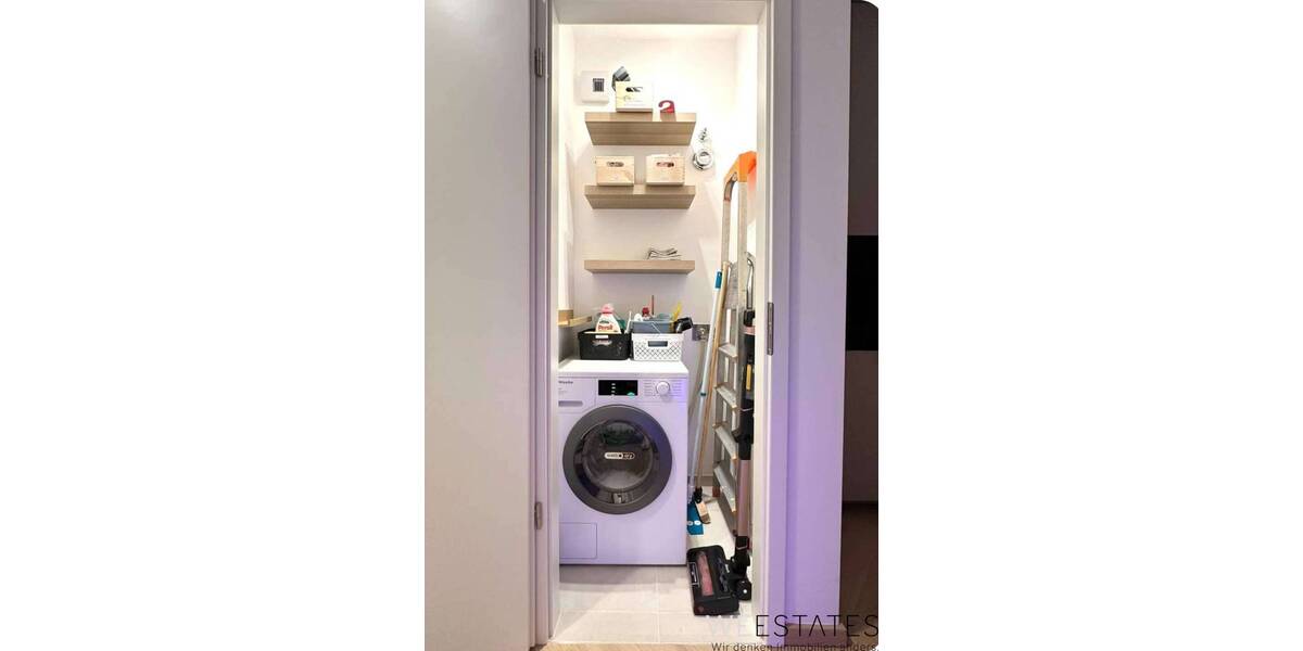 Etagenwohnung Düsseldorf Heerdt - 2 Zimmer, 55 m&sup2;, 1.300&euro; | Angebot:25739033