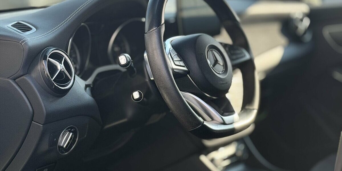 Mercedes-Benz CLA 220 Shooting Brake AMG / PANO / AHK / Kamera 99.000 km 21.390 &euro; Mönchengladbach 41066