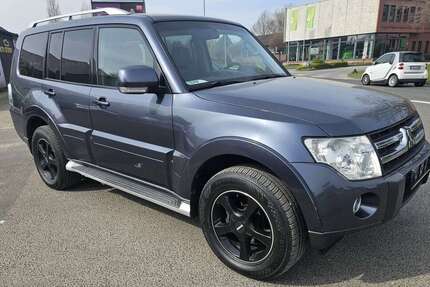 Mitsubishi Pajero 260.000 km 10.990 &euro; Kempen 47906