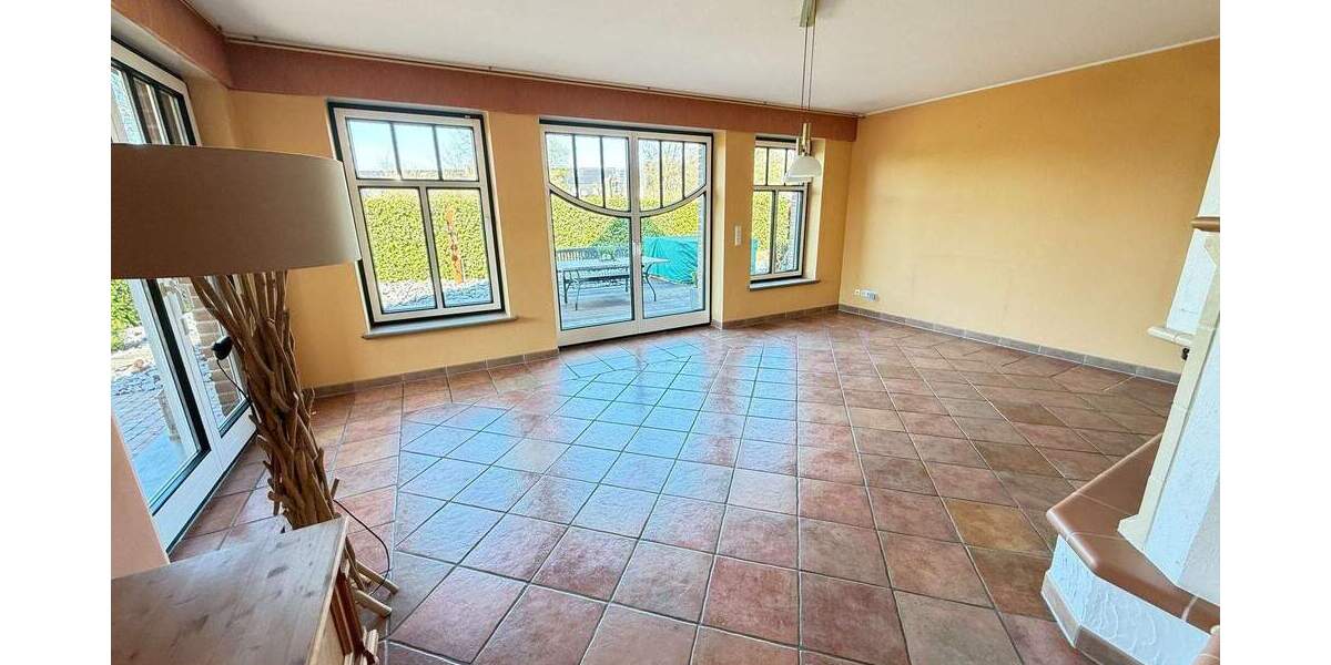 Einfamilienhaus Geldern - 7 Zimmer, 180 m&sup2;, 569.000&euro; | Angebot:25695653