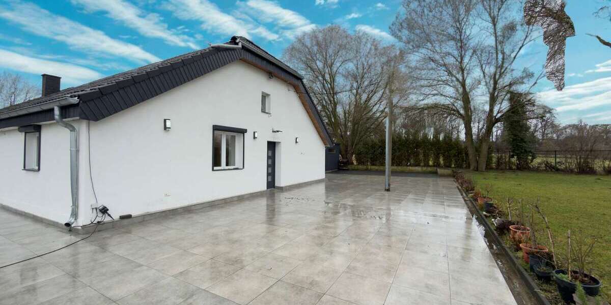 Einzigartiges Traumhaus mit Baupotenzial & hochwertiger Ausstattung - Zweifamilienhaus Straelen | Angebot:25056604