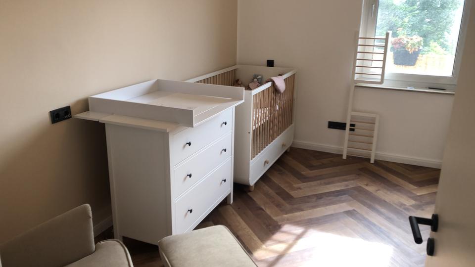 Etagenwohnung Krefeld Cracau - 4 Zimmer, 112 m&sup2;, 1.355&euro; | Angebot:25871602