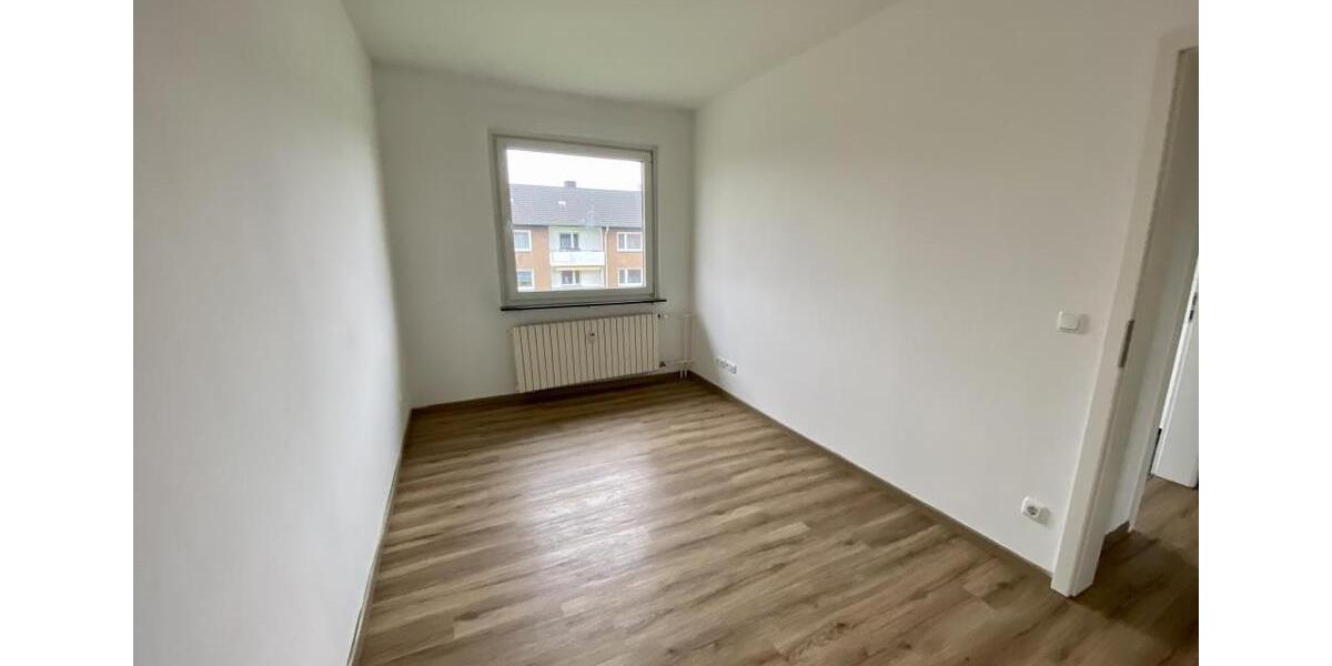 Etagenwohnung Krefeld Benrad - 3 Zimmer, 65 m&sup2;, 560&euro; | Angebot:25861516
